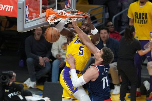 2026-02-21T082608Z_1510072128_MT1USATODAY28301048_RTRMADP_3_NBA-LOS-ANGELES-CLIPPERS-AT-LOS-ANGELES-LAKERS