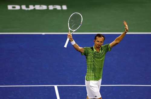 Tennis - ATP 500 - Dubai Championships - Dubai Tennis Stadium, Dubai, United Arab Emirates - February 27, 2026 Russia's Daniil Medvedev celebrates after winning his semi final match against Canada's Felix Auger Aliassime REUTERS/Rula Rouhana TPX IMAGE