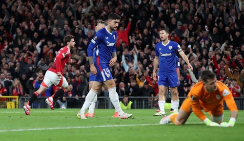 2025-05-08T203841Z_1669285951_UP1EL581LCFVR_RTRMADP_3_SOCCER-EUROPA-MUN-ATH-REPORT