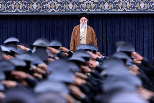 2025-06-17T092416Z_122871132_RC2OPCAVEFVN_RTRMADP_3_IRAN-NUCLEAR-KHAMENEI-CIRCLE
