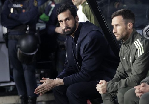 Soccer Football - LaLiga - Celta Vigo v Real Madrid - Estadio de Balaidos, Vigo, Spain - March 6, 2026 Real Madrid coach Alvaro Arbeloa before the match REUTERS/Miguel Vidal