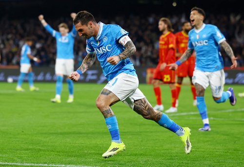 Soccer Football - Serie A - Napoli v Lecce - Stadio Diego Armando Maradona,