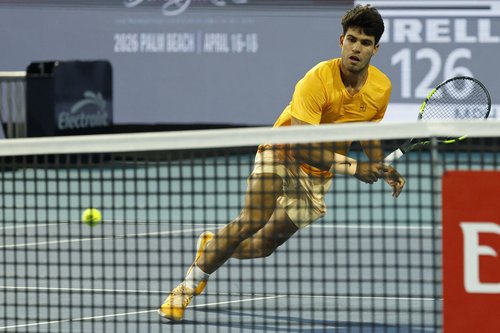 2026-03-21T030117Z_368660125_MT1USATODAY28552592_RTRMADP_3_TENNIS-MIAMI-OPEN