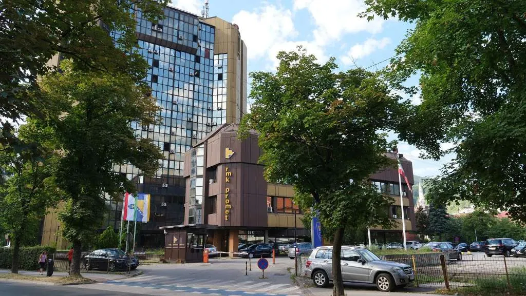 Vlada ZDK poziva Vladu FBiH i VMBiH da očuvaju proizvodnju čelika u Novoj Željezari Zenica