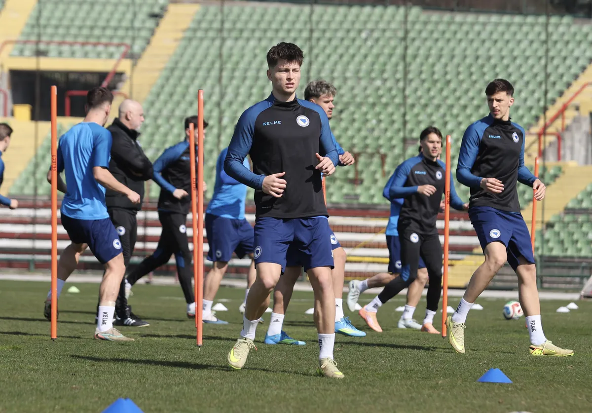 Zmajevi odradili posljednji trening na Koševu, danas putuju za Cardiff (FOTO)