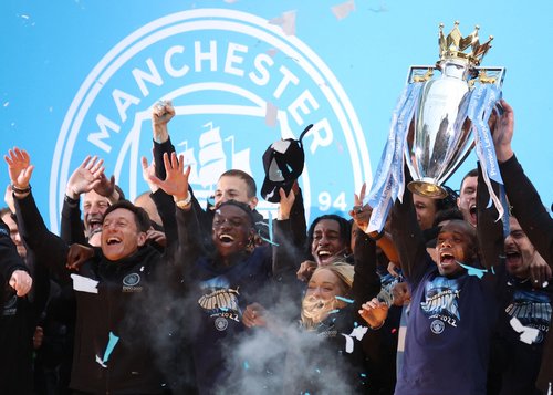 Manchester City celebrate winning the Premier League