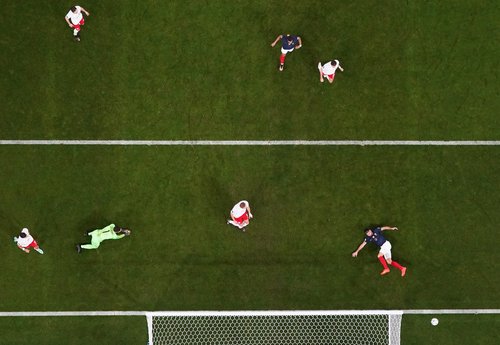 1670168033-2022-12-04T153226Z_1696184060_UP1EIC41760AS_RTRMADP_3_SOCCER-WORLDCUP-FRA-POL-REPORT.JPG