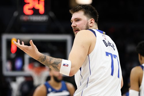 NBA: Dallas Mavericks at Minnesota Timberwolves