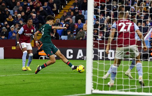 Premier League - Aston Villa v Liverpool