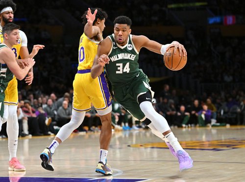 NBA: Milwaukee Bucks at Los Angeles Lakers