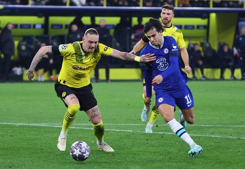 Champions League - Round of 16 First Leg - Borussia Dortmund v Chelsea