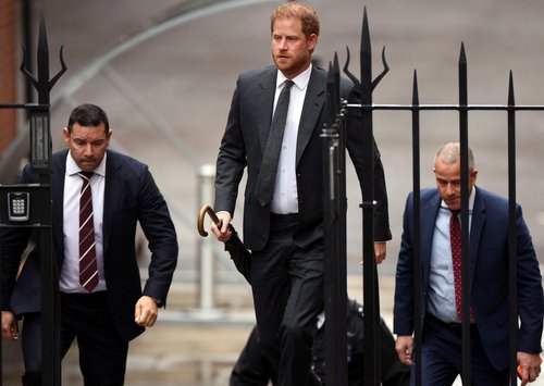 UK paper group bids to throw out Prince Harry and others' privacy lawsuits