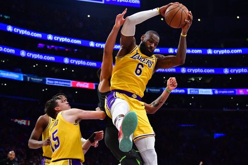 NBA: Minnesota Timberwolves at Los Angeles Lakers