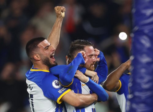 Premier League - Brighton & Hove Albion v Manchester United