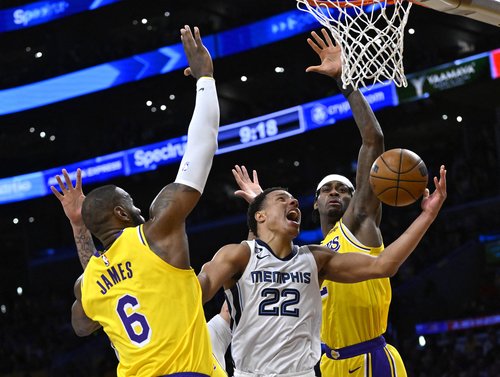 NBA: Playoffs-Memphis Grizzlies at Los Angeles Lakers