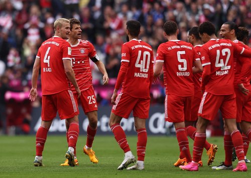 Bundesliga - Bayern Munich v Schalke 04