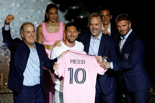 Inter Miami CF unveil Lionel Messi