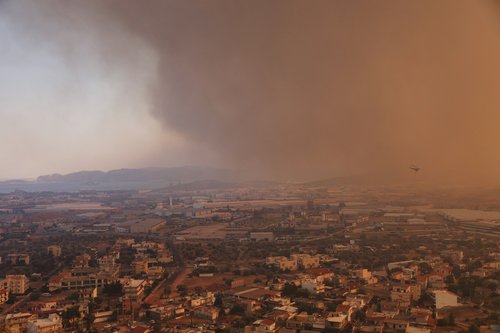 Wildfire burns in Mandra near Athens