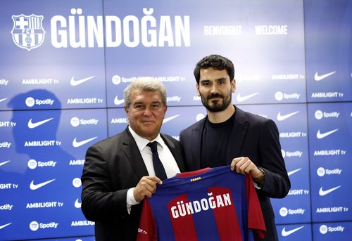 FC Barcelona unveil Ilkay Gundogan