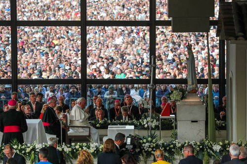 Pope Francis' apostolic journey to Portugal