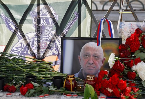 Makeshift memorial set up after the presumed death of Yevgeny Prigozhin, in Moscow