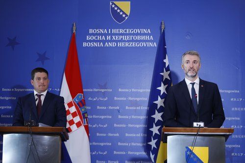 814f74e5831dfa60ca8a1b7c5c95c589