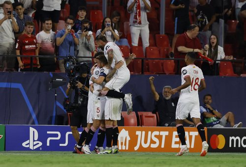 Champions League - Group B - Sevilla v RC Lens