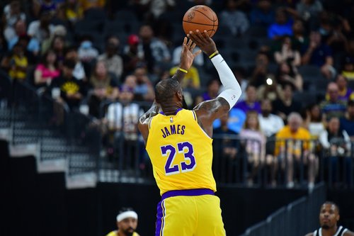 NBA: Preseason-Brooklyn Nets at Los Angeles Lakers