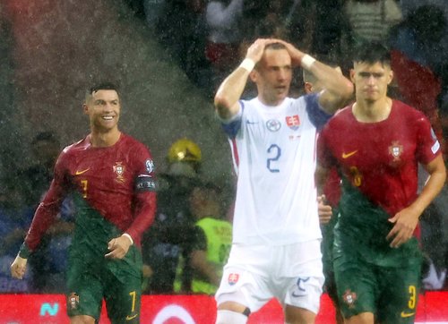 Euro 2024 Qualifier - Group J - Portugal v Slovakia