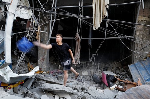 Aftermath of an Israeli strike in Khan Younis