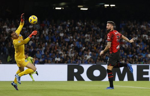 Serie A - Napoli v AC Milan