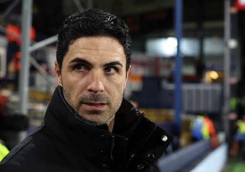 Premier League - Luton Town v Arsenal