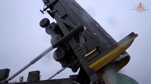 Russia loads new intercontinental ballistic missile into silo south of Moscow