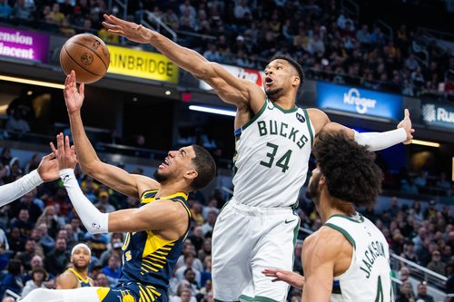 NBA: Milwaukee Bucks at Indiana Pacers