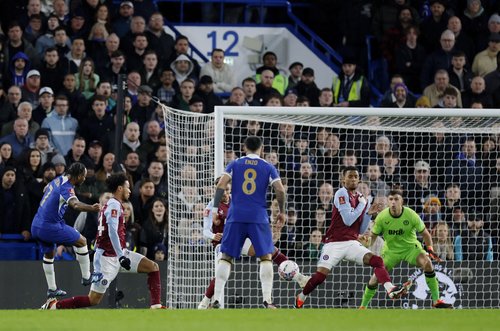 FA Cup - Fourth Round - Chelsea v Aston Villa