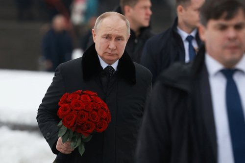 Russian President Putin attends a ceremony marking the anniversary of the Leningrad siege lifting in Saint Petersburg