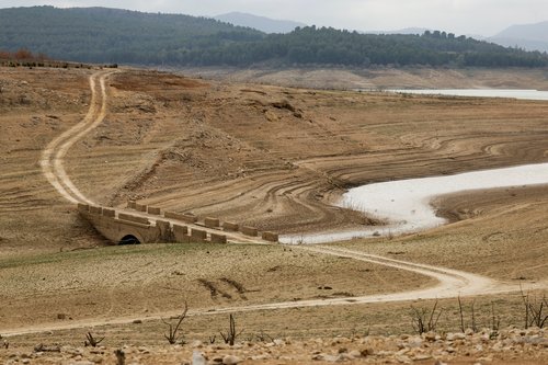 FILE PHOTO: Strong drought at the Guadalteba reservoir in southern Spain