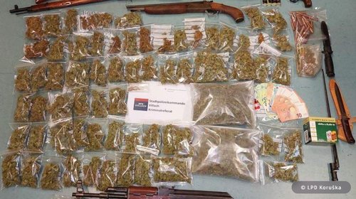 zaplijena droge i kalasnjikova austriaj