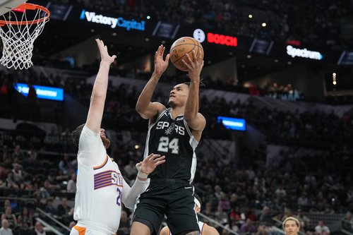 NBA: Phoenix Suns at San Antonio Spurs