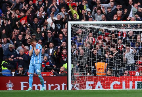 FA Cup - Semi Final - Coventry City v Manchester United