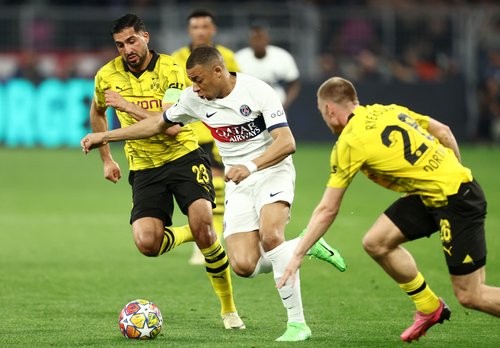 Champions League - Semi Final - First Leg - Borussia Dortmund v Paris St Germain