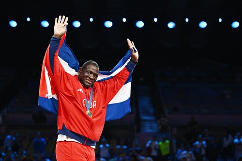 Wrestling - Men's Greco-Roman 130kg Victory Ceremony