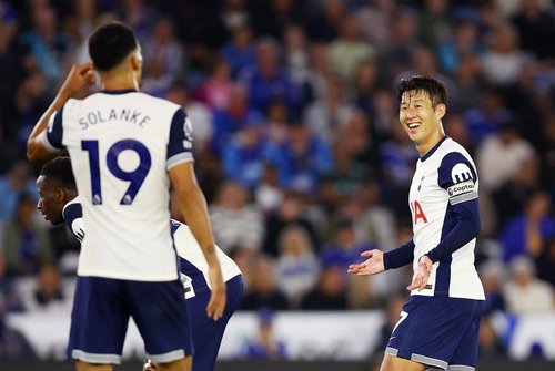 Premier League - Leicester City v Tottenham Hotspur