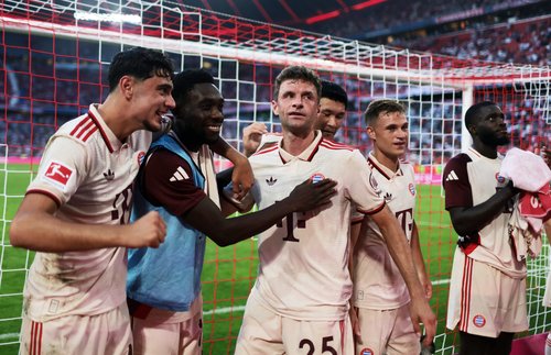 Bundesliga - Bayern Munich v SC Freiburg