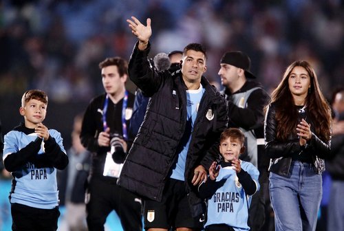 World Cup - South American Qualifiers - Uruguay v Paraguay