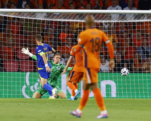Nations League - League A - Group 3 - Netherlands v Bosnia & Herzegovina
