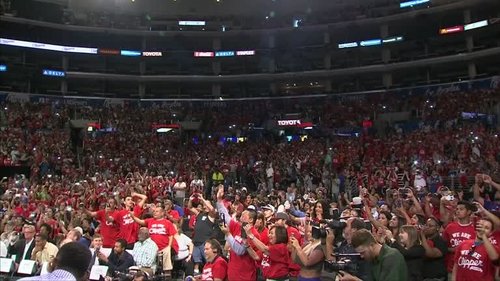 2014-08-20T114419Z_1_LVA69CHBJFX1BCWBXOSSLHC07RTI_RTRWNEV_E_1268HO-USA-BALLMERCLIPPERSRALLYO