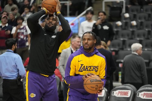 NBA: Los Angeles Lakers at Toronto Raptors