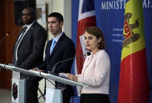 Moldova's Foreign Minister Popsoi, Britain's Foreign Secretary Lammy and Romania's Foreign Minister Odobescu meet in Chisinau