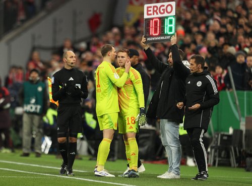 DFB Cup - Round of 16 - Bayern Munich v Bayer Leverkusen